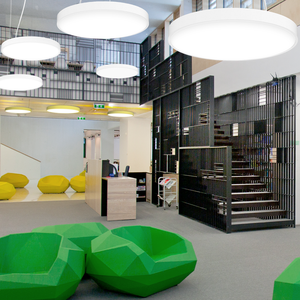 reno-evoke-library-wh.webp